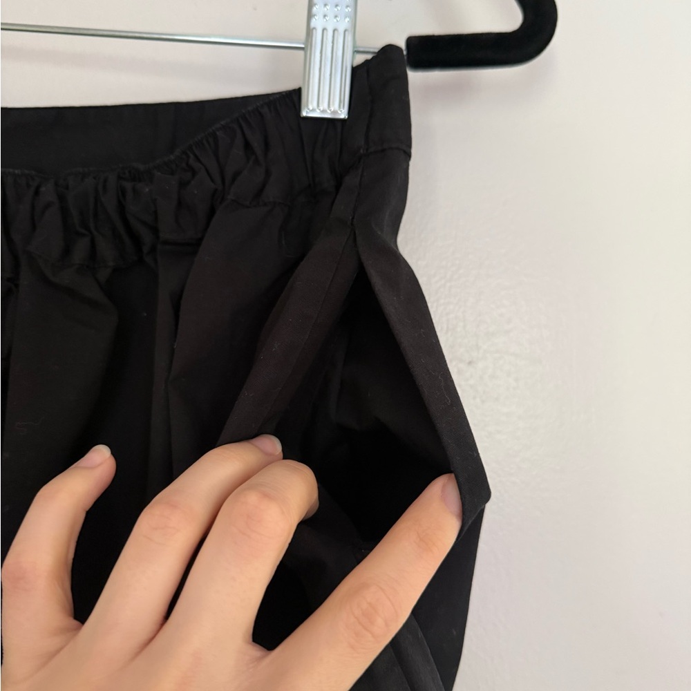 Black a line skirt - Picture 3 of 5
